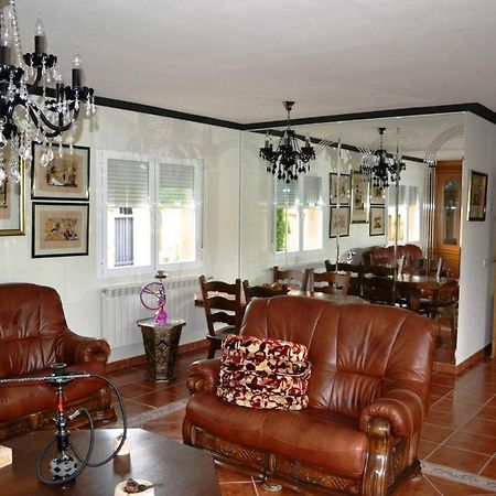 Villa Las Palmeras Аренас-де-Сан-Педро Экстерьер фото